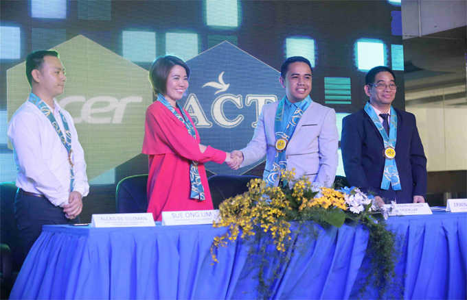 Asian College of Technology creates first CloudProfessor Laboratory with Acer | Cebu Finest