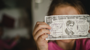 Start them young: Things to remember on how to effectively do money talks with your kids | CebuFinest