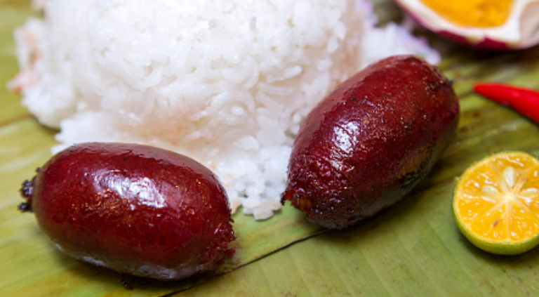 Another pasalubong you should always bring with you is longganisa. | CebuFinest