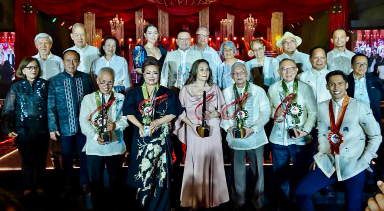 Sugboanong Bahandi Awards honors Cebuano Artists | CebuFinest